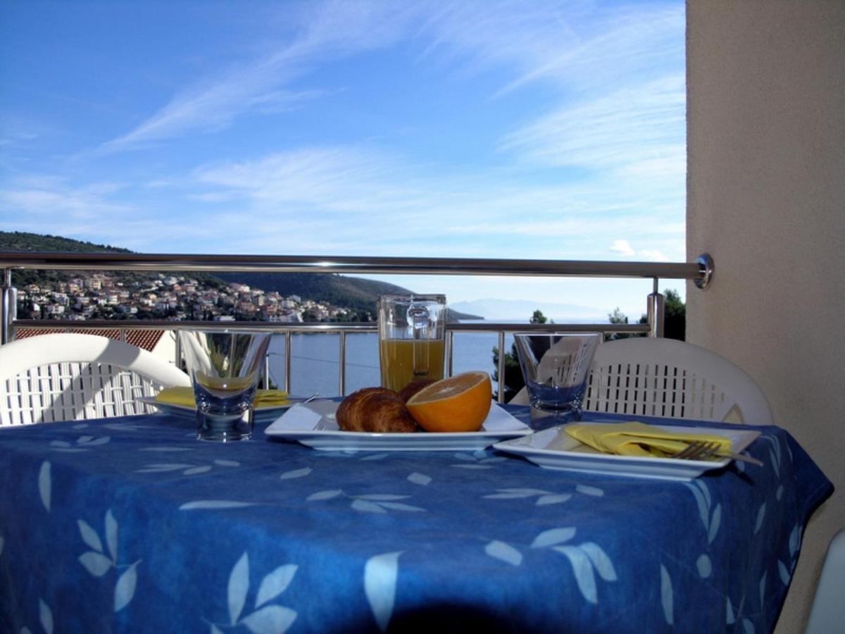 Apartments Aurelius - Relaxing With Gorgeous View Trogir Kültér fotó
