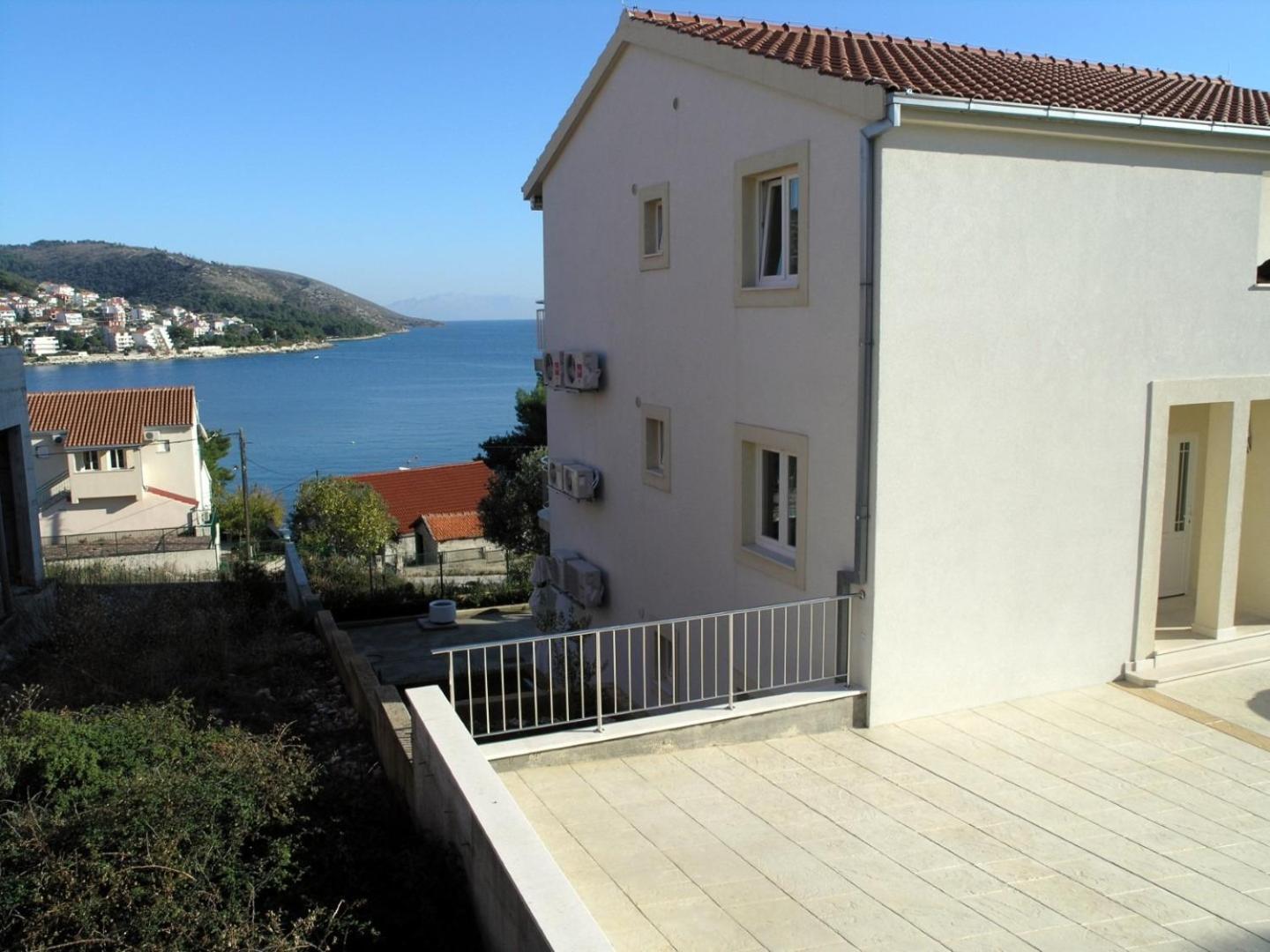 Apartments Aurelius - Relaxing With Gorgeous View Trogir Kültér fotó