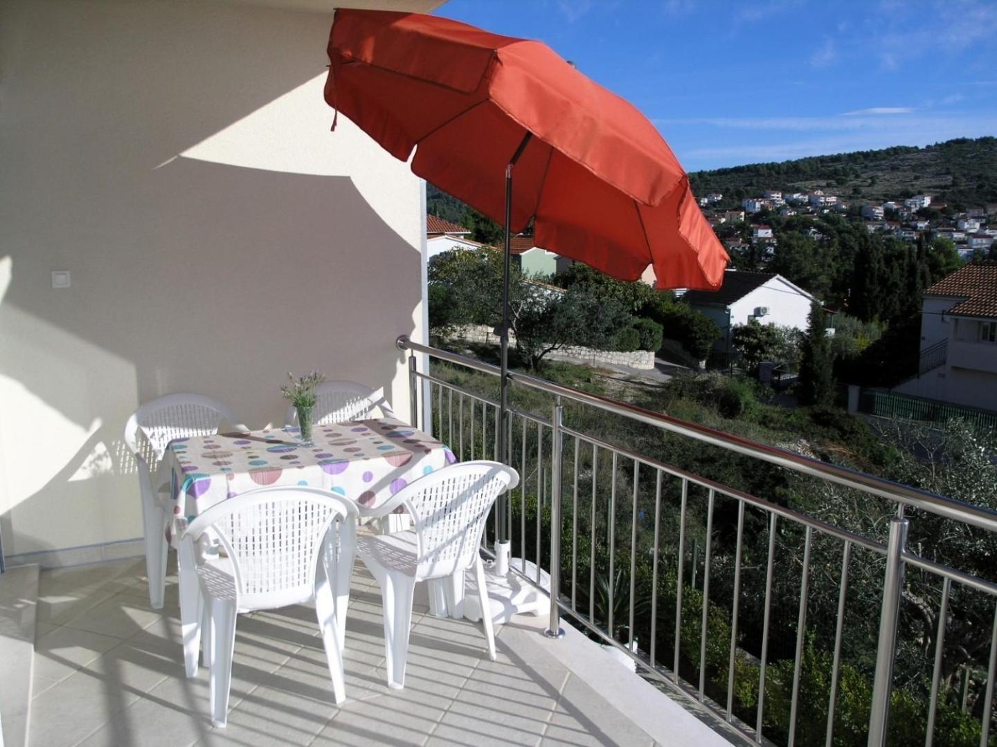 Apartments Aurelius - Relaxing With Gorgeous View Trogir Kültér fotó